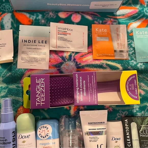 Walmart Beauty Box with Assorted Skincare and Haircare Product Samples - Picture 3 of 3